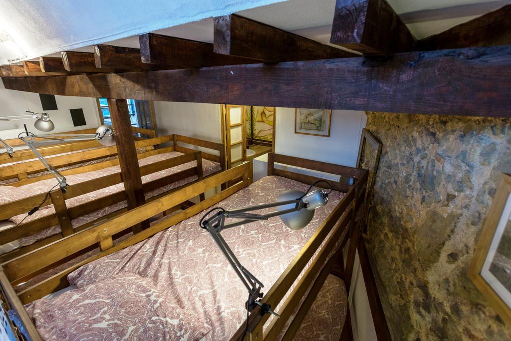 Arty Hostel Lisbon Bilik gambar
