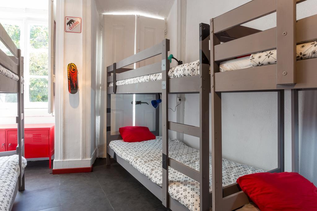 Arty Hostel Lisbon Bilik gambar